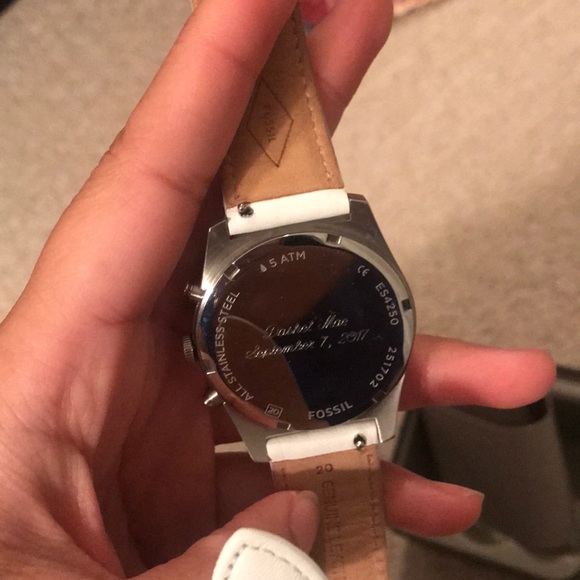 Fossil Watch - Picture 2 of 3